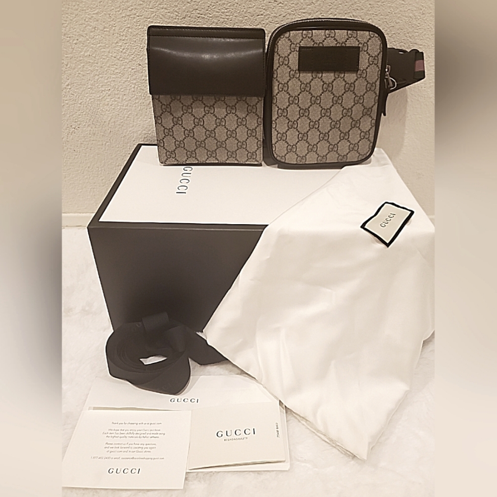 LIKE NEW- Gucci Double Web Belt Bag - Picture 4 of 16